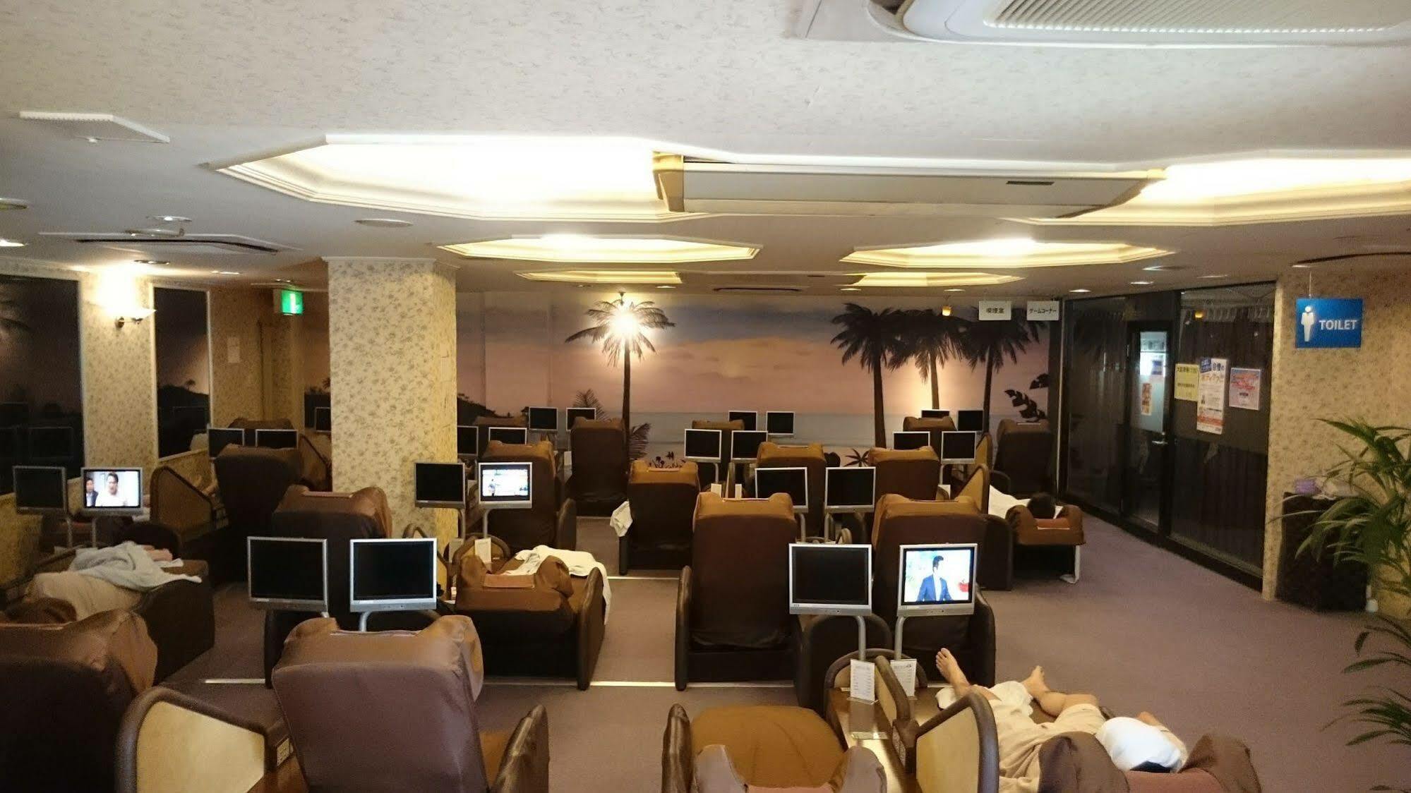 Capsule And Sauna New Japan Ex Hiroshima Extérieur photo